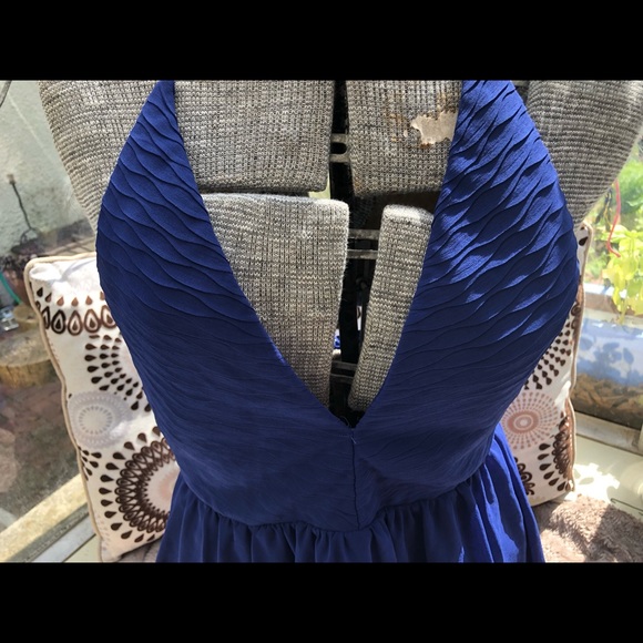 TOBI DRESS - Picture 2 of 3